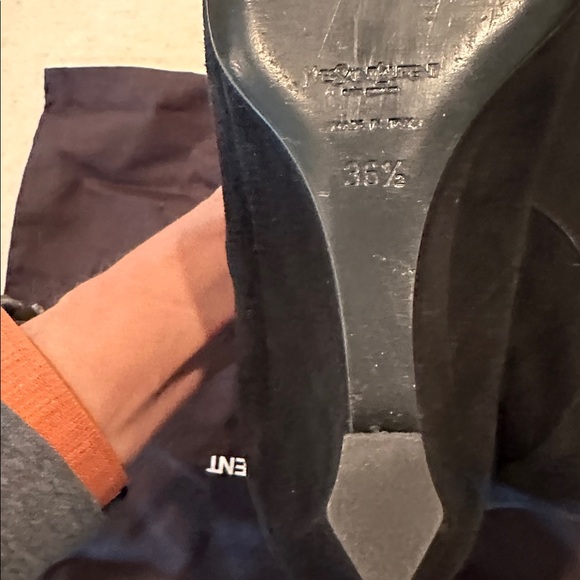 Yves Saint Laurent Nero Suede Chelsea Wedge blk suede Booties Sz 36.5 + dustbag - Picture 7 of 7